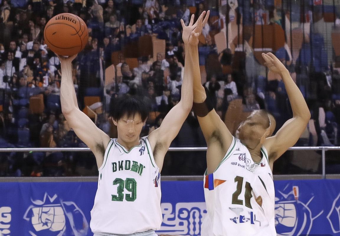 NBA焦点战：骑士热火战术对决深度解析